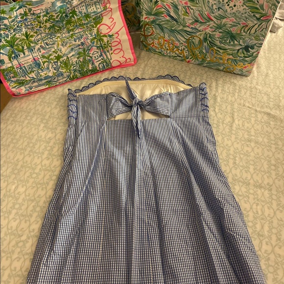 Strapless - Picture 2 of 3